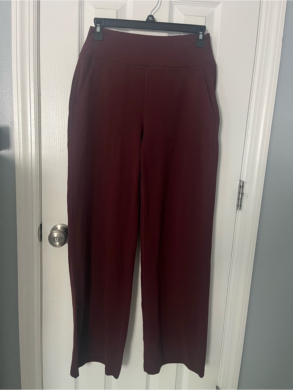 CRZ YOGA Wide-Leg Pull-On Pants in Burgundy